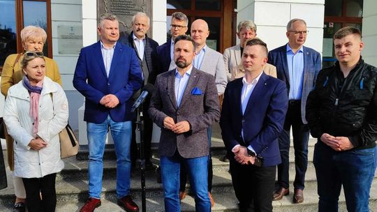 Michał Litwiniuk wygrał w pierwszej turze. Jego ludzie mają większość w Radzie Miasta 