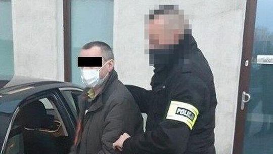 Międzyrzec Podlaski. Rzucił się z nożem na byłą żonę. „Usiłowanie zabójstwa”