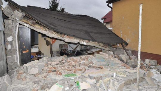 Międzyrzec Podlaski: Wybuch butli z gazem w domu (zdjęcia)