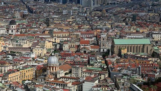 Miejscówka w Neapolu pod adresem widmo. Studentki straciły dużo pieniędzy