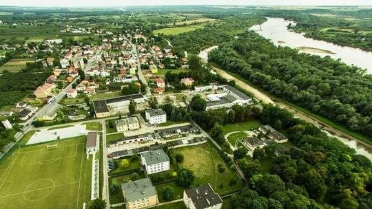 Mieli być miastem, minister odłoży decyzję? "Sytuacja kuriozalna"