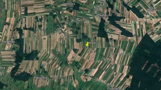 Mieliśmy sporo szczęścia. Dron trafił niemal równo pomiędzy wioski