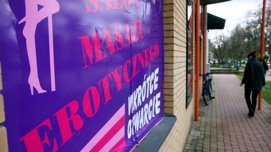 Mieszkańcy: nie ma zgody na alkohol. Właściciel: idzie do sądu