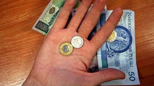 Mieszkańcy regionu mają kłopoty z oszczędzaniem pieniędzy