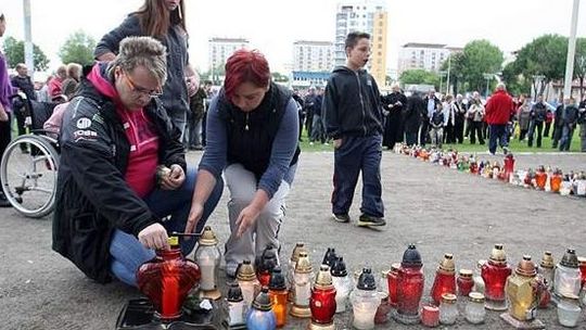 Mieszkańcy Rzeszowa żegnają zmarłego żużlowca Lee Richardsona