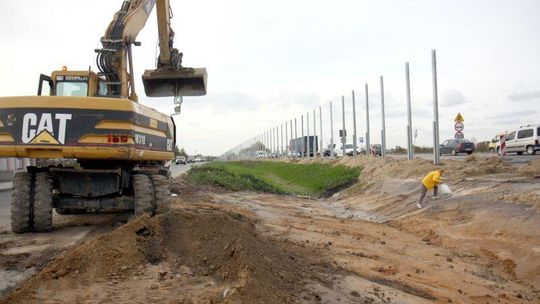 Mieszkańcy skarżą się na budowę S17:  \"Ekspresówka  odcięła nas od świata!\"