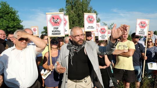 Mieszkańcy wygrali. Kurników na 260 tys. brojlerów w gminie Niedźwiada nie będzie 