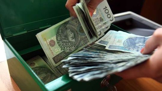 Mieszkanka Lublina straciła 300 tys. złotych! Jak to się stało?
