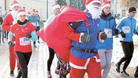 Mikołaje pobiegną dla bezdomnych