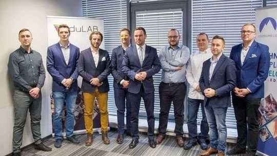 Milion na rozwój dla firmy z Lublina. Ma pomóc znaleźć pracę absolwentom UMCS