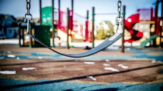 Miliony złotych na place zabaw. Cieszyć mogą się 42 placówki 