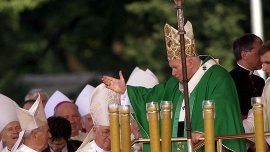 Miłość przeciw zagrożeniom
