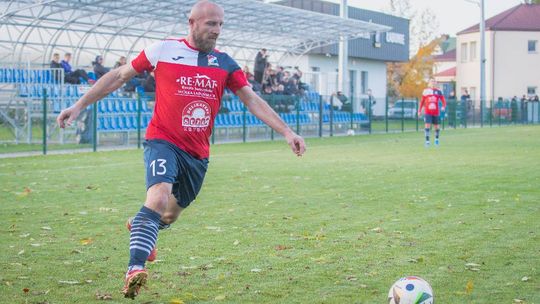 Milowy krok Sparty Łabunie w kierunku utrzymania. Wyniki i tabela Macron zamojskiej klasy okręgowej