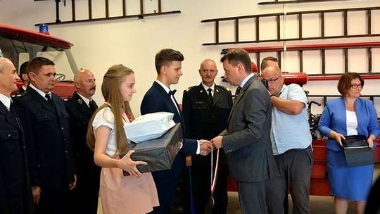 Minister Błaszczak w Lubelskiem. Nagrodził młodych bohaterów