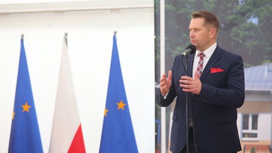 Minister do spraw bilokacji? Jak Przemysław Czarnek łączy politykę z pracą na KUL
