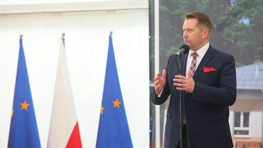 Minister edukacji i nauki: Na horyzoncie nie widać żadnych przeszkód dla nauki stacjonarnej w szkołach