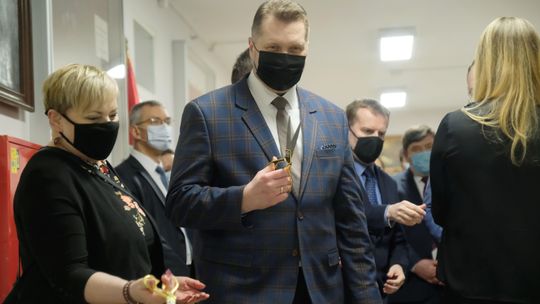 Minister edukacji na otwarciu nowej części szkoły pod Lublinem