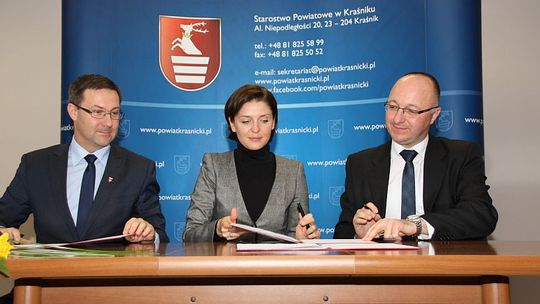 Minister Joanna Mucha w Kraśniku. W sprawie nowej sali gimnastycznej