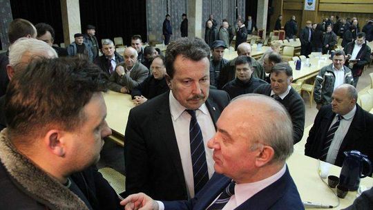 Minister obiecuje, rolnicy liczą straty. 500 osób na spotkaniu