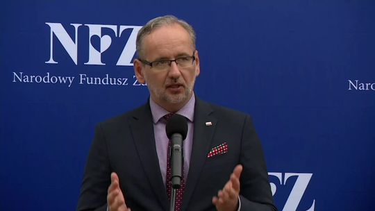 Minister zdrowia ostrzega przed koronawirusem i zachęca do szczepień. "Ta fala będzie się rozpędzała"