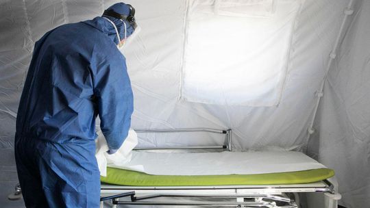 Ministerstwo Zdrowia: 10 tys. osób zakażonych koronawirusem w Polsce, zmarły 3 osoby