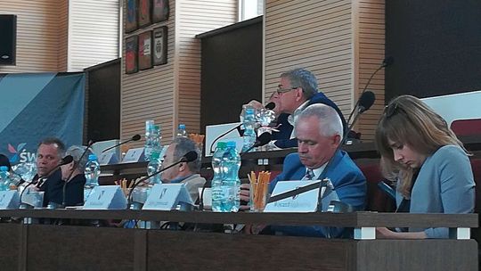 Minuta ciszy podczas sesji rady miasta. Radni uczcili pamięć tragicznie zmarłego kolegi