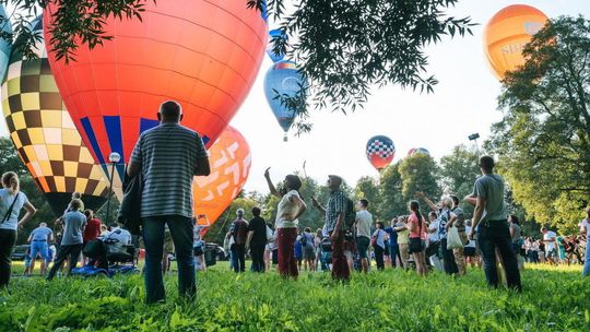 Mistrzostwa balonowe w Nałęczowie. Kolorowo na niebie [zdjęcia]