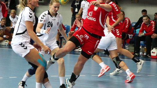 Mistrzostwa świata piłkarek ręcznych: Polska - Francja o 17.30. Transmisja na żywo w TV i Internecie