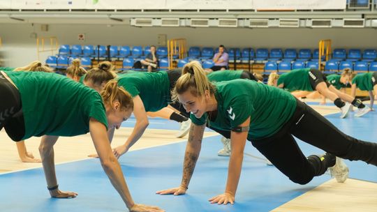 MKS FunFloor Perła dzisiaj gra w hali Globus pierwszy sparing 