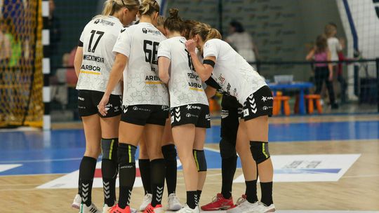 MKS FunFloor wygrał w Elblągu i po pięciu kolejkach ma na koncie komplet punktów 