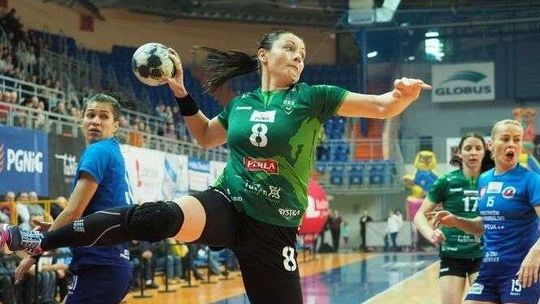 MKS Perła – Piotrcovia 30:21. Emocje tylko do przerwy