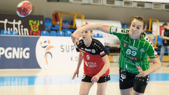 MKSFunFloor Perła kontra KPR Gminy Kobierzyce. Starcie medalistów