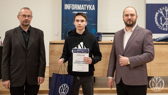 Młody informatyk z Biłgoraja najlepszy w konkursie AZ