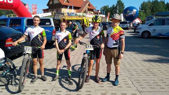 Młodzicy ETI LKKG blisko strefy medalowej na zawodach w kolarstwie górskim