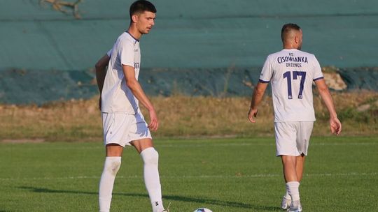 Młodzież Górnika II Łęczna już rozpoczęła naukę, trzy gole Cisowianki w Piaskach