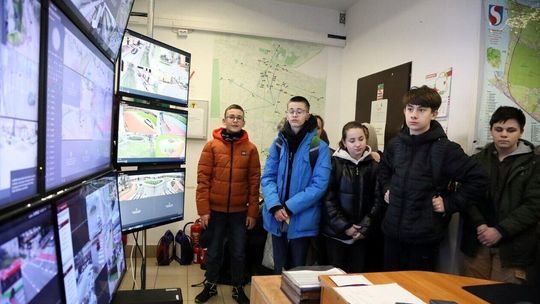 Młodzież odwiedziła Straż Miejską w Świdniku