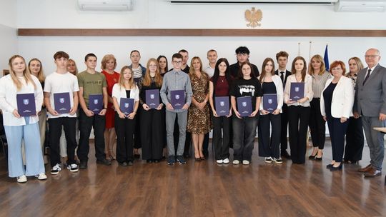 Młodzieżowa Rada Miasta w komplecie. Wybrali swoje prezydium