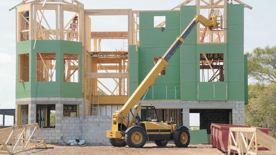 Mniej chętnych na mieszkania. "W tym momencie najważniejszy jest psychologiczny czynnik"