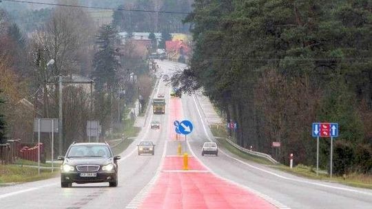 Mniej wypadków w Lubelskiem. Drogowcy: To dzięki inwestycjom i remontom