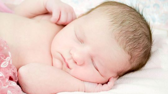 Moda na imiona dzieci. Nikodem wygrywa w statystykach