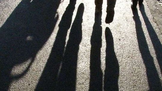 MOSiR zaprasza na wieczorne bieganie... w ciemnościach. Z lampami byłoby za drogo