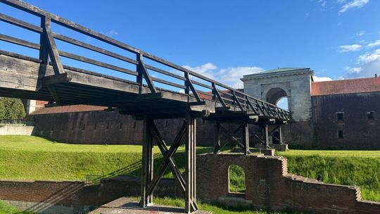 Most przy zabytkowej bramie doczeka się remontu. I po latach go otworzą