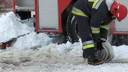 Moszczanka: Cysterna z gazem w rowie