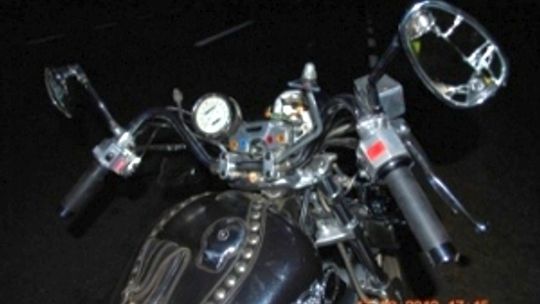 Motocyklista wjechał w łosia