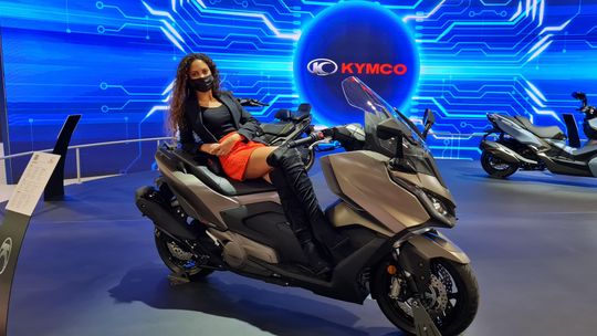 "Motocyklowa Genewa". Honda, Suzuki i Vespa