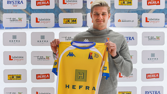 Motor będzie miał nowego obrońcę, pożegnanie z Adamem Nowakiem Motor będzie miał nowego obrońcę, pożegnanie z Adamem Nowakiem