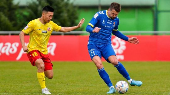 Motor blisko drugiego transferu, pomocnik z Japonii także na celowniku