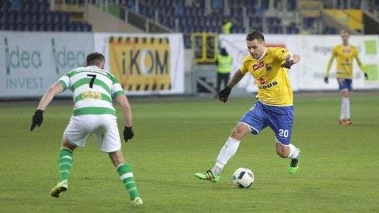 Motor chce zmniejszyć straty, Avia znowu w tarapatach