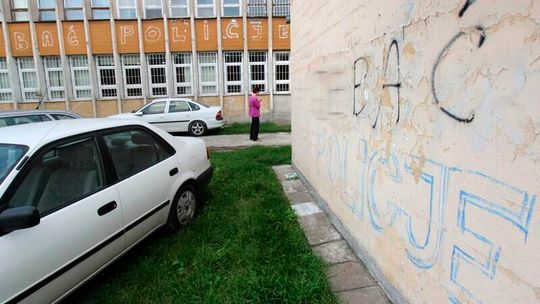 \"Motor je... policję\" na murach SCK. \"Jesteśmy bezradni\"
