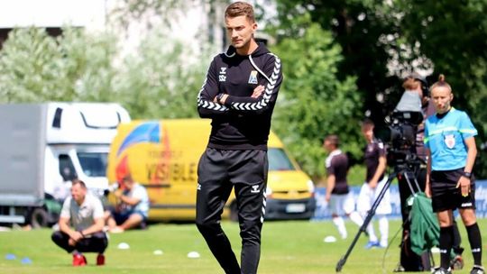 Motor jeszcze nie zamyka kadry, trzech młodzieżowców na testach